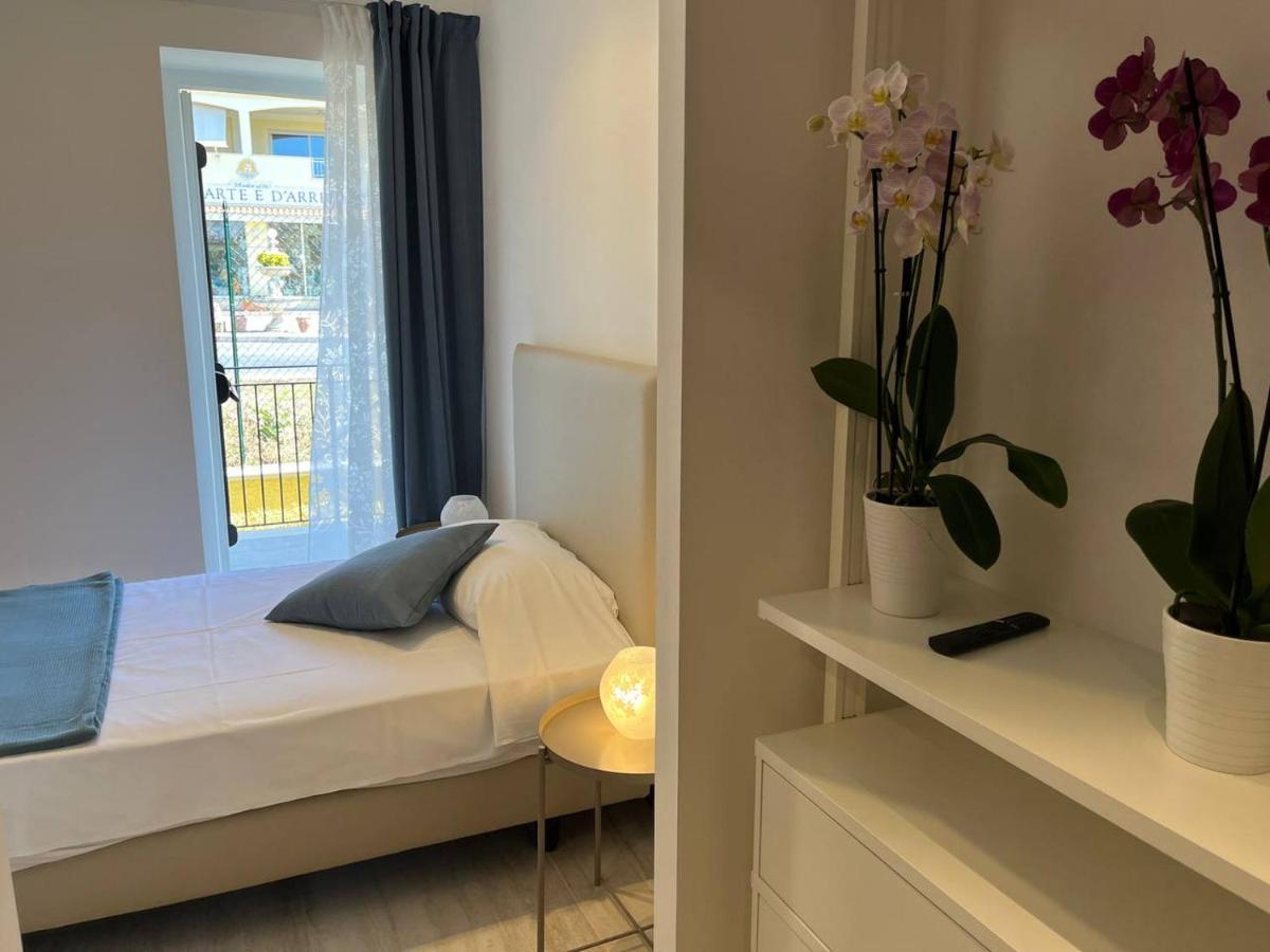 Stella Del Mare Hotel Santa Marinella Buitenkant foto